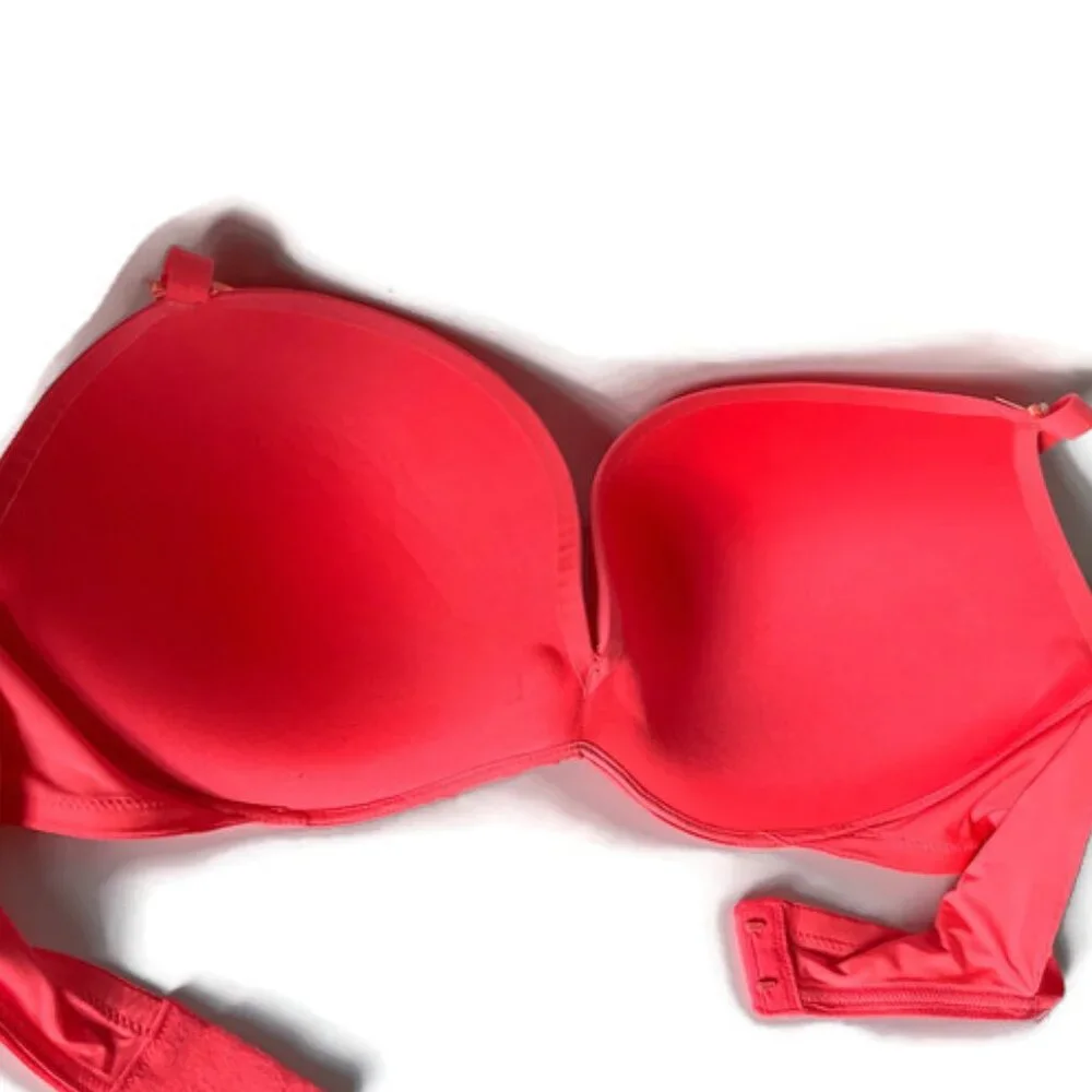 Victorias Secret Pushup Bra 36D - Picture 2 of 3